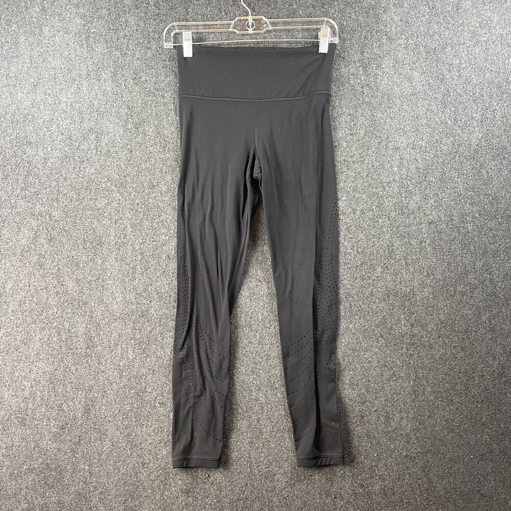Athleta Elation Lacer Cut  7/8 Leggings Women's Extra Small Black Eyelet Cropped